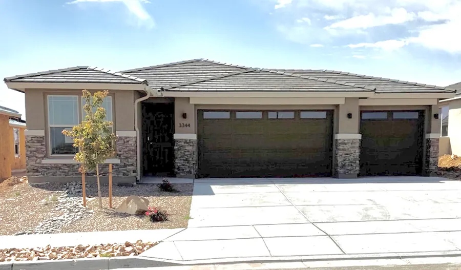 Emerald – Lot 7